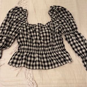 Gingham long sleeve top